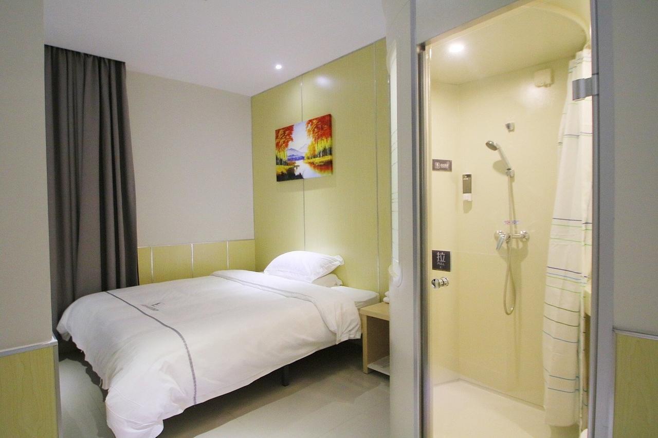 100 Inn Plus Pudong Airport Hotel Shanghai Exterior foto