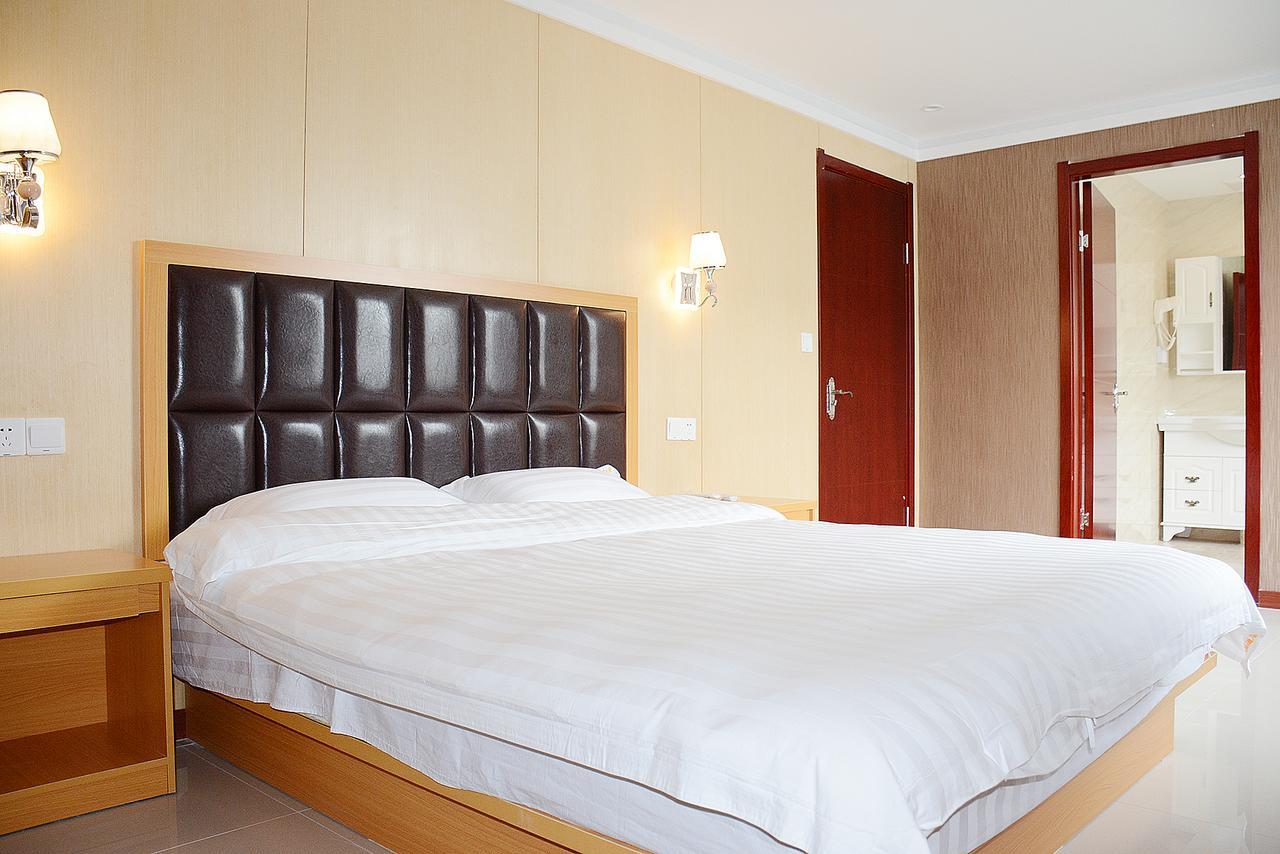 100 Inn Plus Pudong Airport Hotel Shanghai Exterior foto